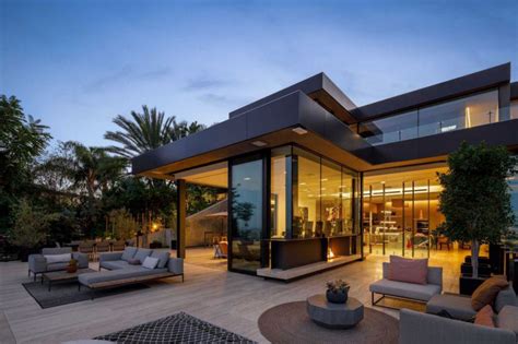 Luxury Homes for Sale Los Angeles 